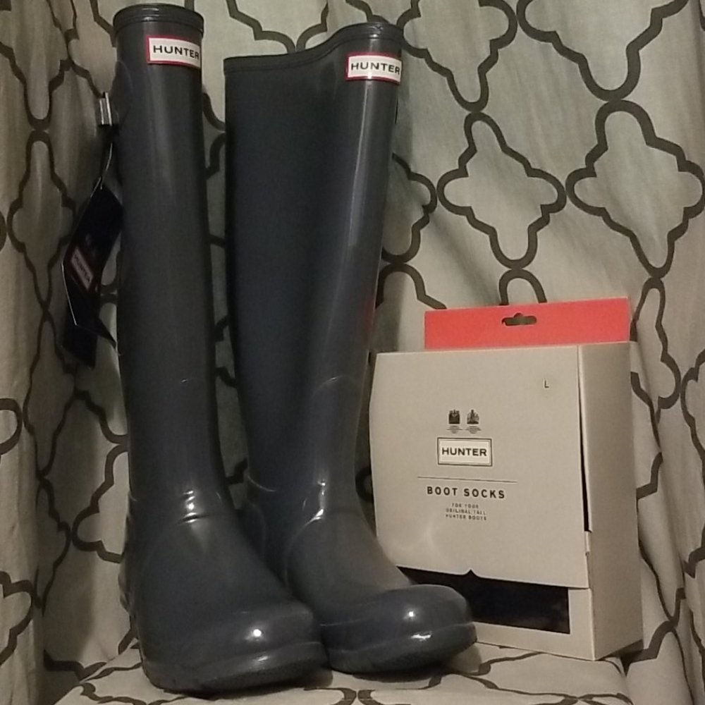 NWT and NIB Hunter Rain Boots